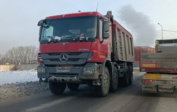 Услуги самосвала Actros - Херсон, заказать или взять в аренду