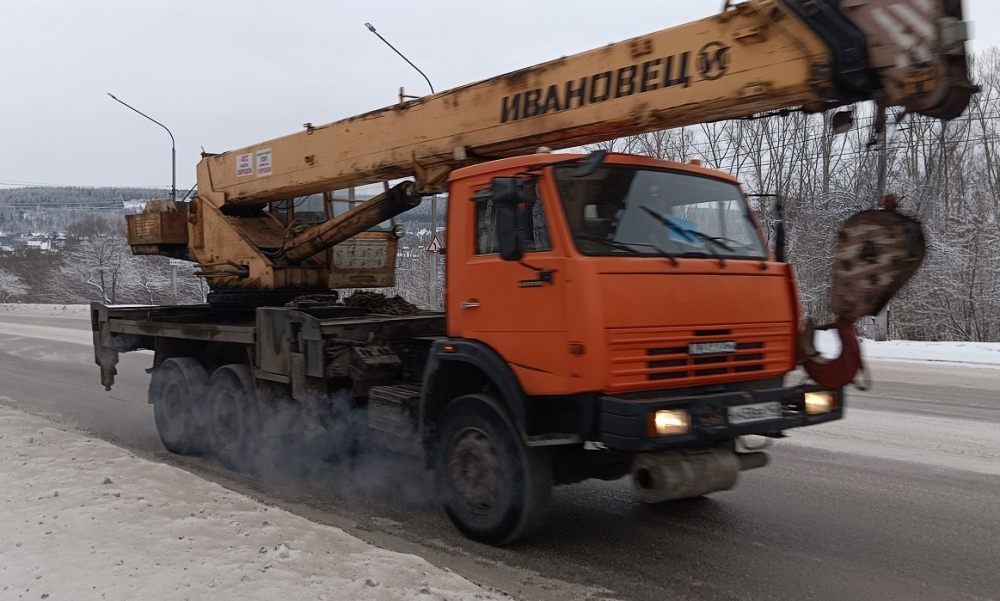 Автокран Автокраны Ивановец и Клинцы г/п от 16 до 50 тонн в аренду взять в аренду, заказать, цены, услуги - Новая Каховка
