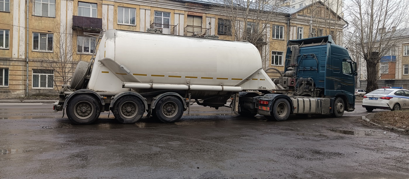 Заказ цементовозов в Херсонской области