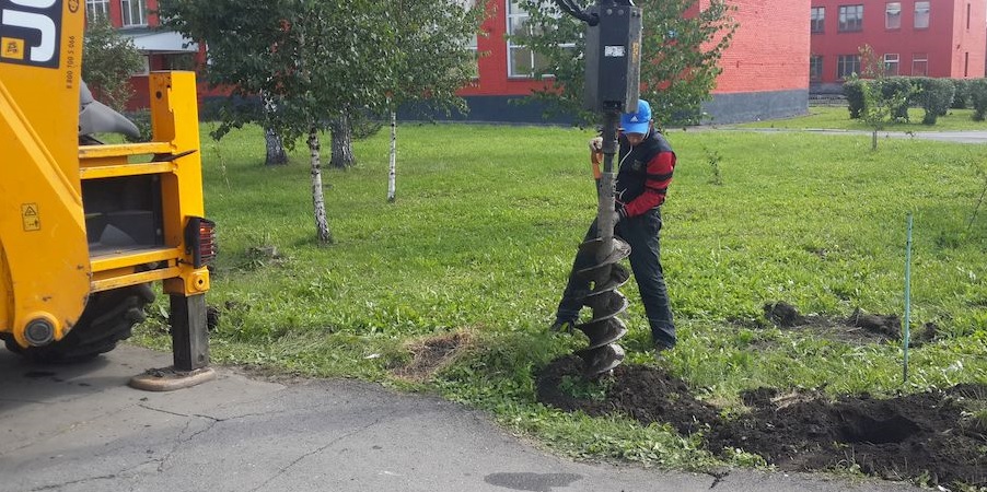 Услуги по бурению грунта под столбы и фундамент в Херсонской области