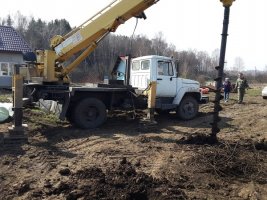 Буроям Услуги бурояма д150-450 мм. Бурение грунта взять в аренду, заказать, цены, услуги - Каховка