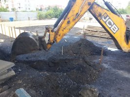 Земляные работы. Услуги спецтехники. Копка, рытье грунта. стоимость услуг и где заказать - Голая Пристань